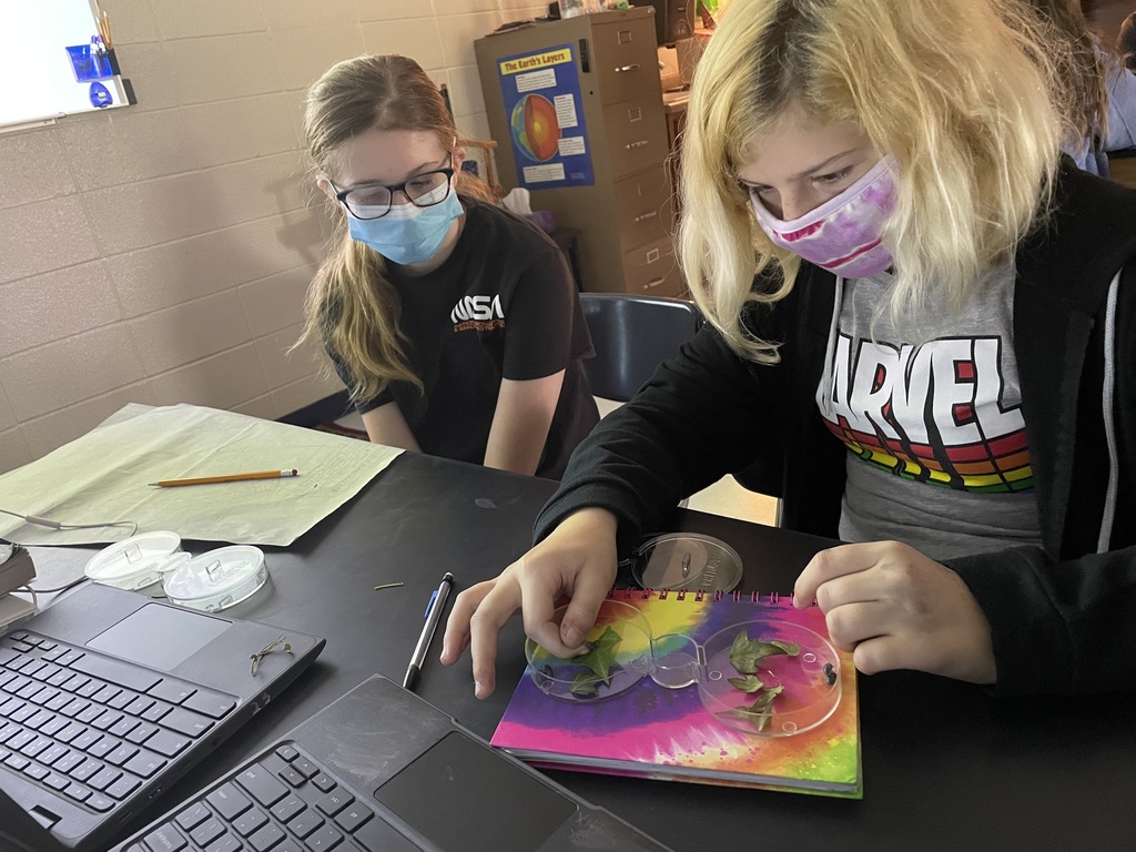kids in lab